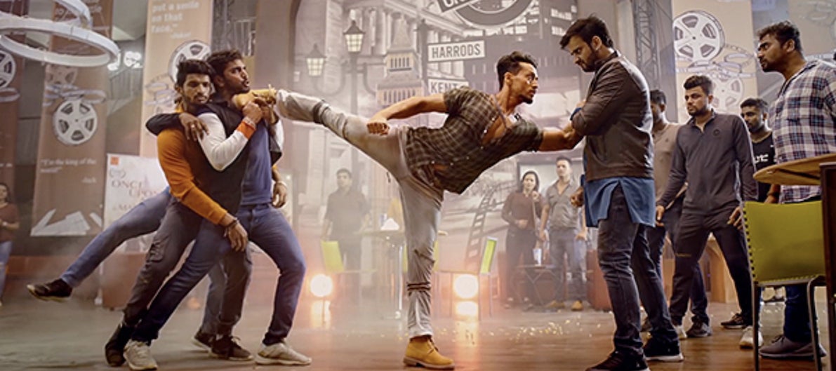 シャウト・アウト(Baaghi 3)