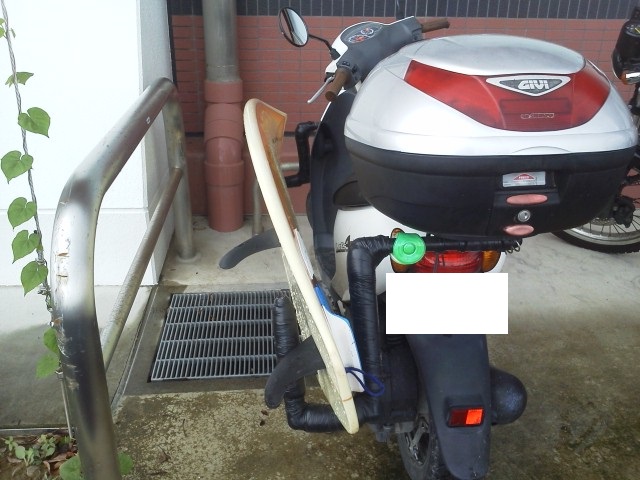 湘南でよく見るスクーター 湘南でよく見るスクーター