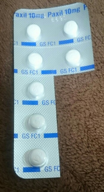 パキシル10mg