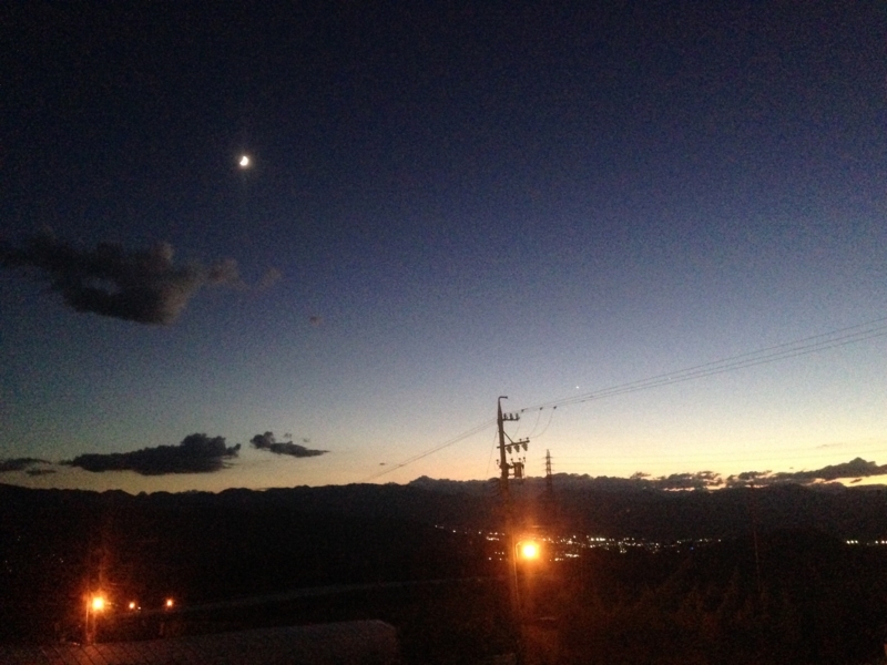 どっか夕焼けでコレ。