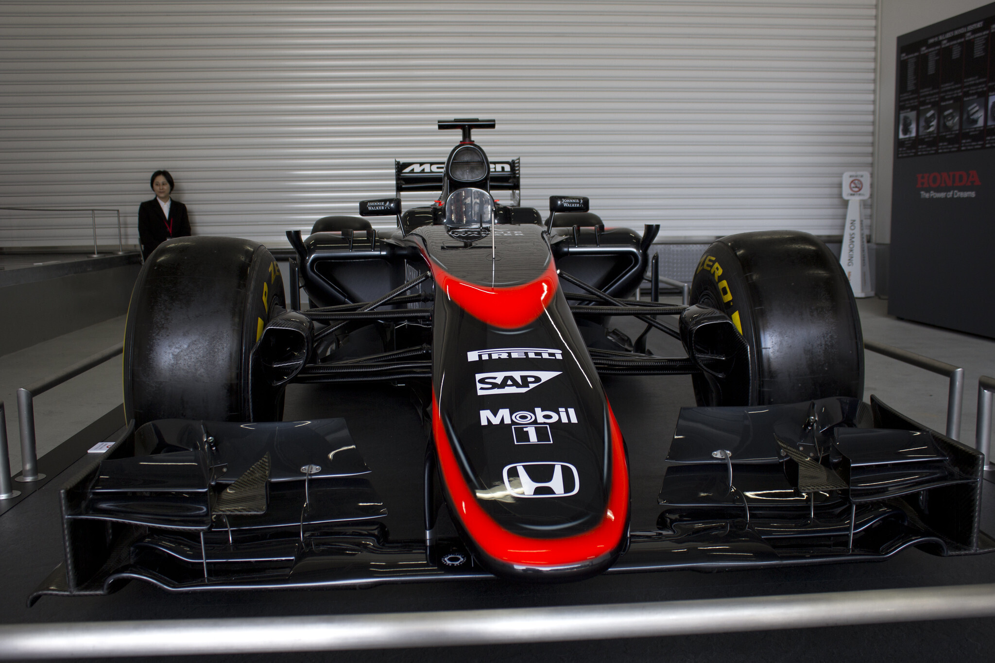 津でF1企画展を見物してきた（マクラーレンMP4/30もあるよ） - 大須は