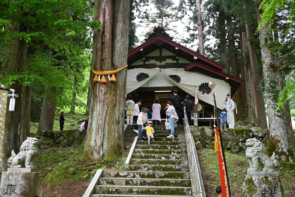 岐阜県高山市にて、金蔵獅子と蛇獅子の系譜を辿る！獅子殺しの真意とは