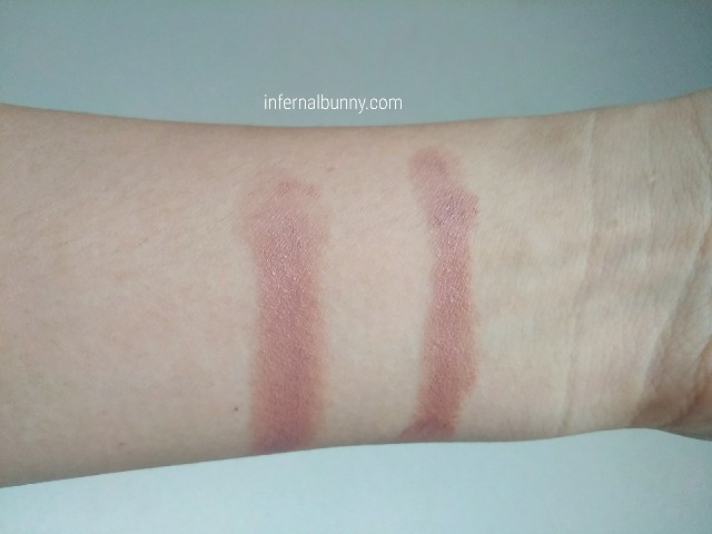 腕のスウォッチ。