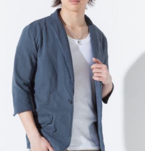 陰キャラに似合うファッション 全身コーデを写真で紹介