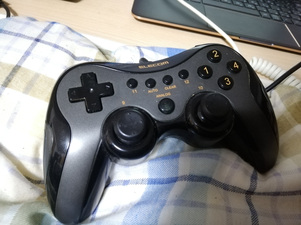 無料で始めるアニソンVJ講座 #5 -ホットキー&ゲームパッドを使おう 無料で始めるアニソンVJ講座 #5 -ホットキー&ゲームパッドを使おう