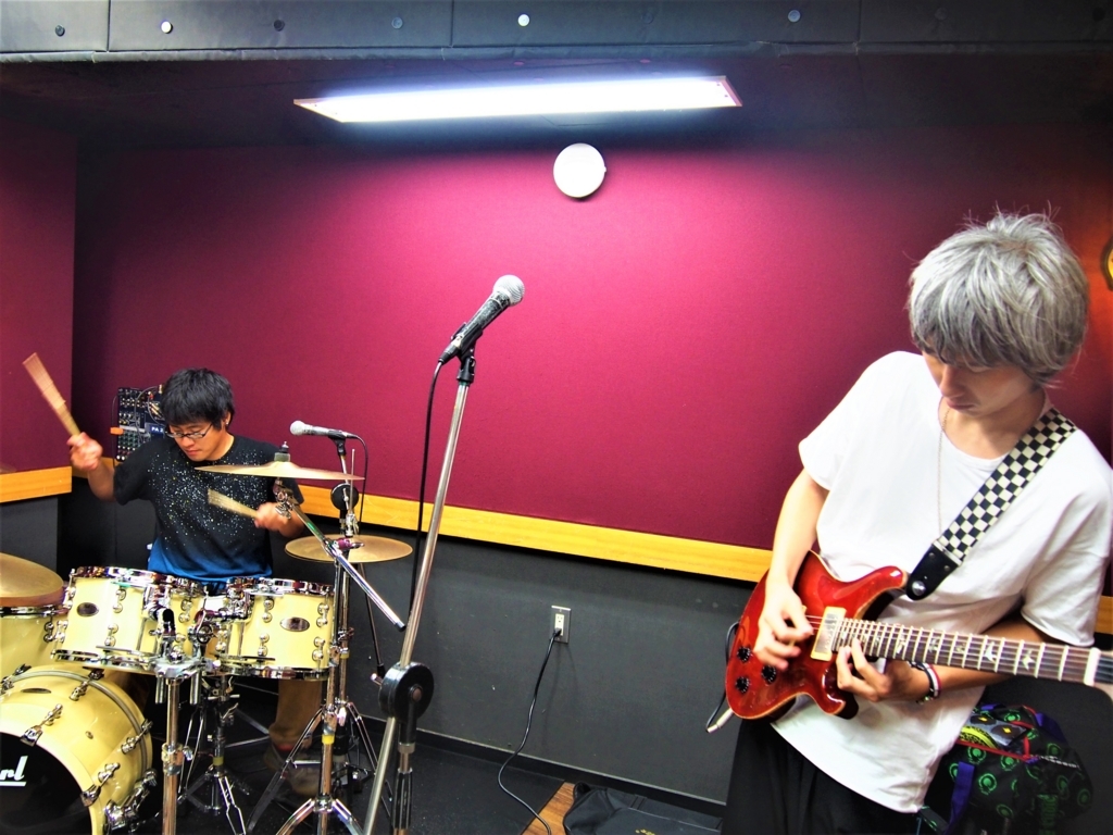 f:id:interviwreportmusic:20180708201428j:plain