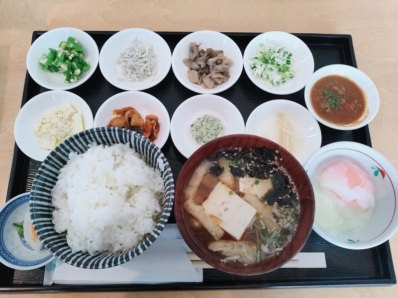 令和納豆極松セットのトッピング