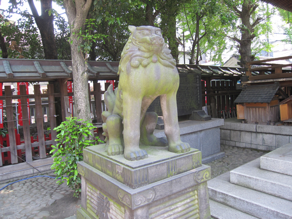 下谷神社の狛犬