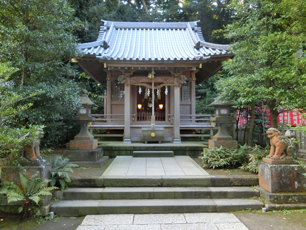 江島神社・中津宮(藤沢市/江の島)の御朱印と見どころ - 神社と御朱印、ときどき寺院