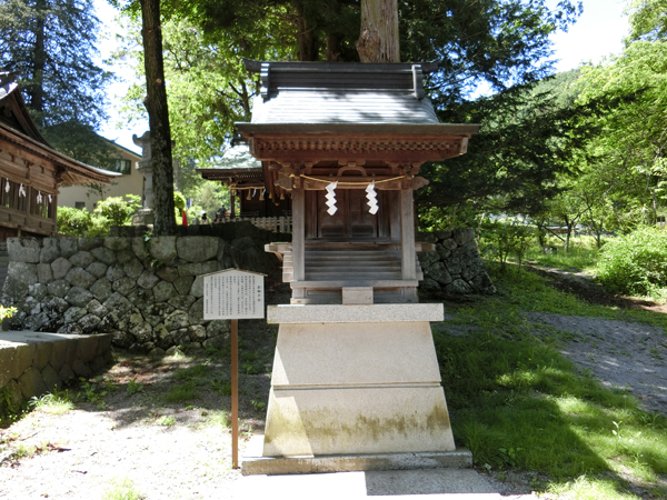 f:id:inudenchi:20170619224723j:plain f:id:inudenchi:20170619224723j:plain