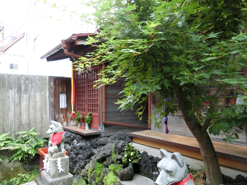 於三稲荷神社（江東区/門前仲町）の御朱印と見どころ - 神社と御朱印