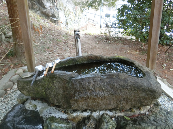 f:id:inudenchi:20180324212903j:plain f:id:inudenchi:20180324212903j:plain