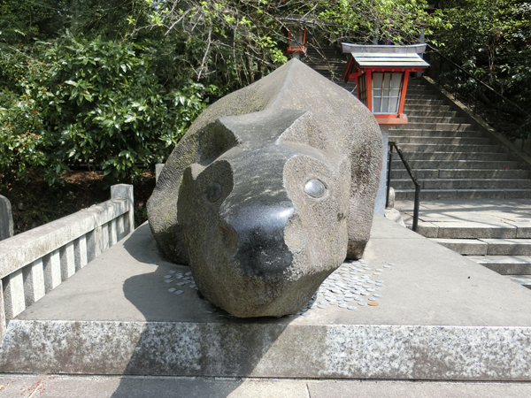 谷保天満宮の牛