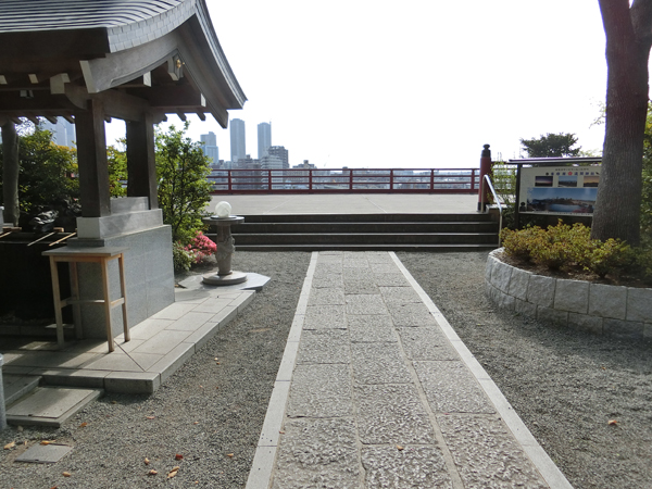 f:id:inudenchi:20180427214542j:plain f:id:inudenchi:20180427214542j:plain