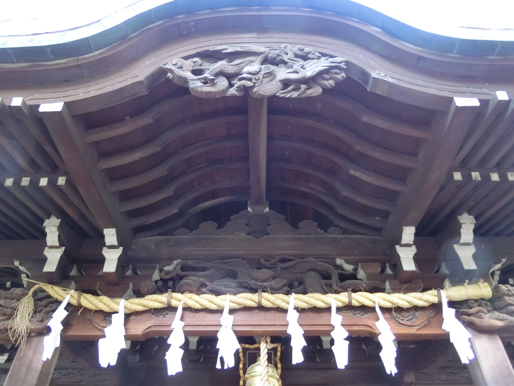 上石原若宮八幡神社の彫刻