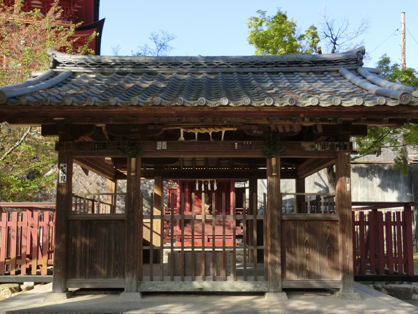 f:id:inudenchi:20190513220140j:plain