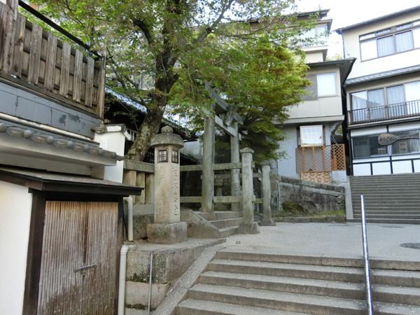 f:id:inudenchi:20190525203144j:plain