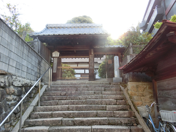 f:id:inudenchi:20190525203624j:plain