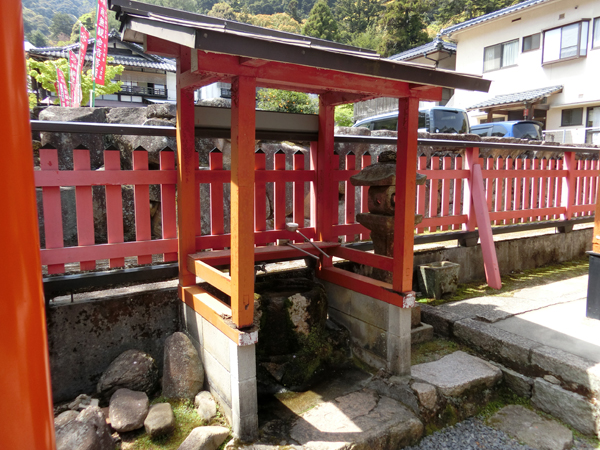 f:id:inudenchi:20190528205447j:plain