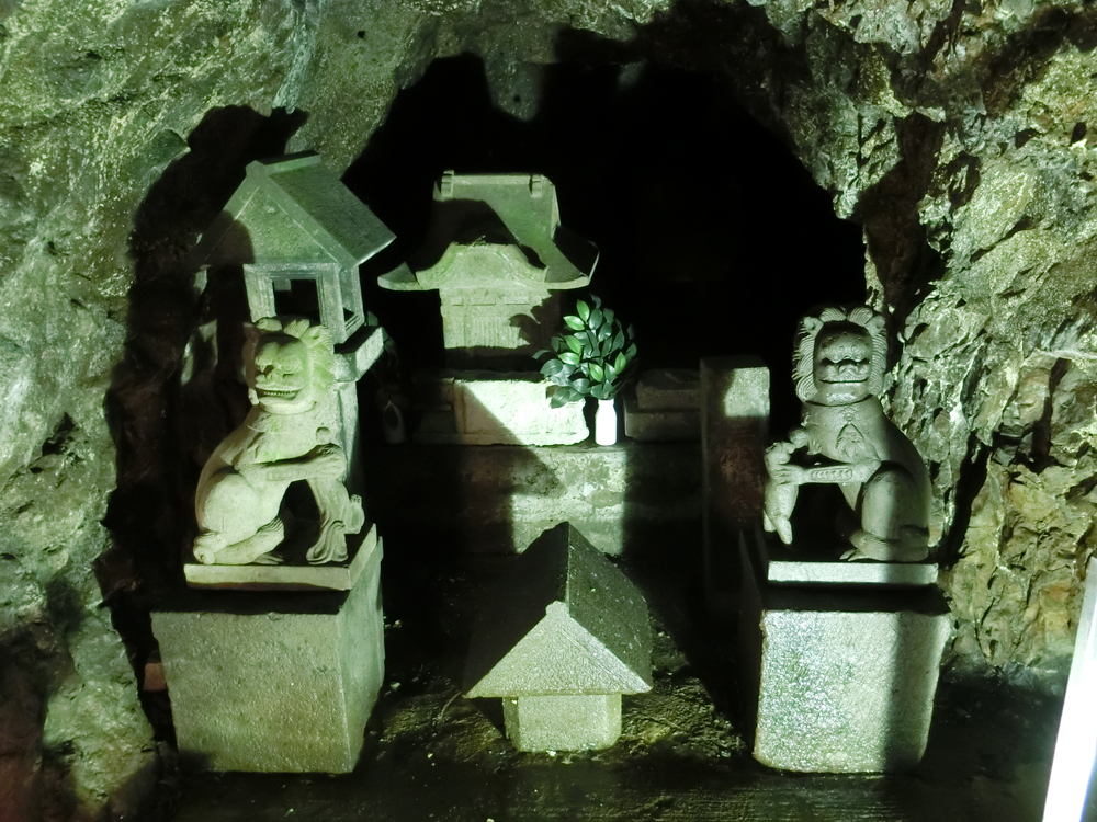 江島神社発祥の地