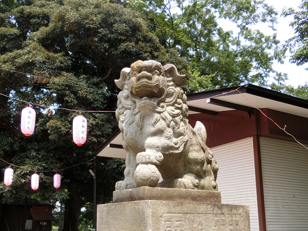 松が丘北野神社の右の狛犬