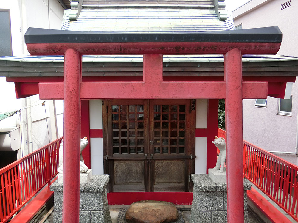 狛江にある穴守稲荷分神社の紹介