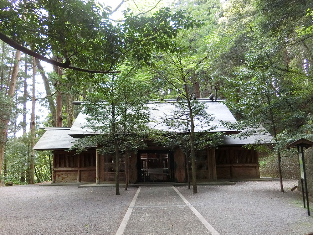 天岩戸神社 東本宮 高千穂町 の御朱印と見どころ 神社と御朱印 ときどき寺院