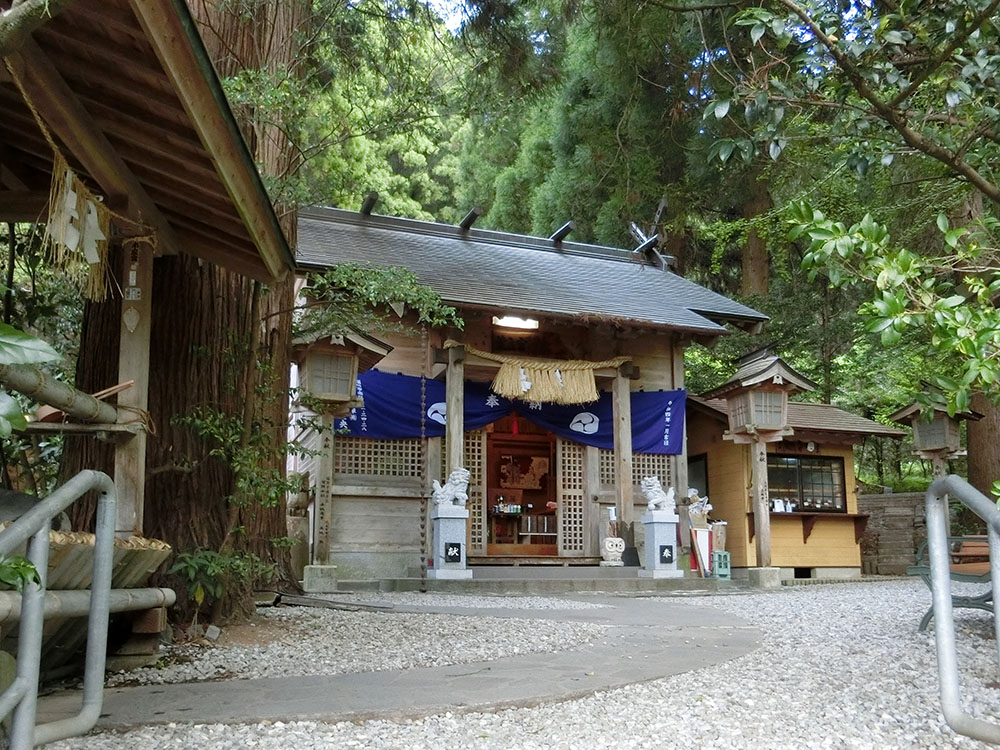 荒立神社の紹介