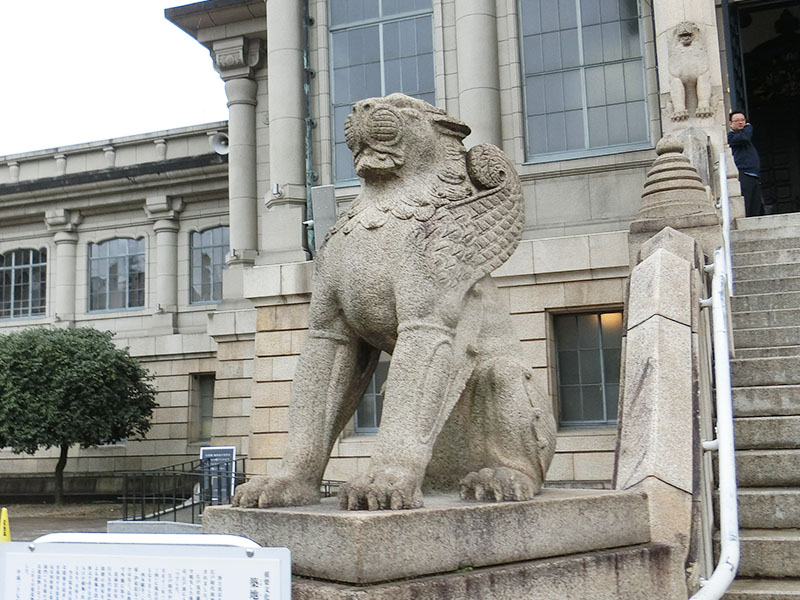 築地本願寺の獅子
