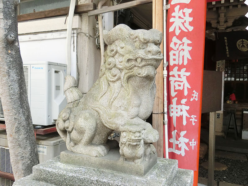 宝珠稲荷神社の狛犬