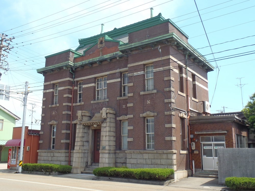 20130518100746