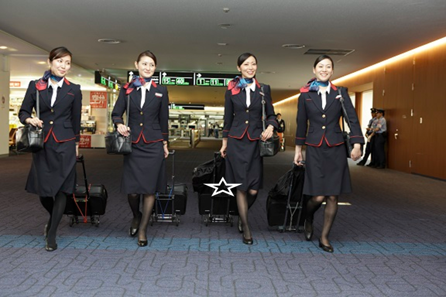 jal CA 盗撮 JALの美人CAさん・カワイイ客室乗務員さん!日本航空Pretty Library☆】JAL便の美人で接客もいいキャビンアテンダントさんの便に乗れたらMore  Happy! - Waku旅