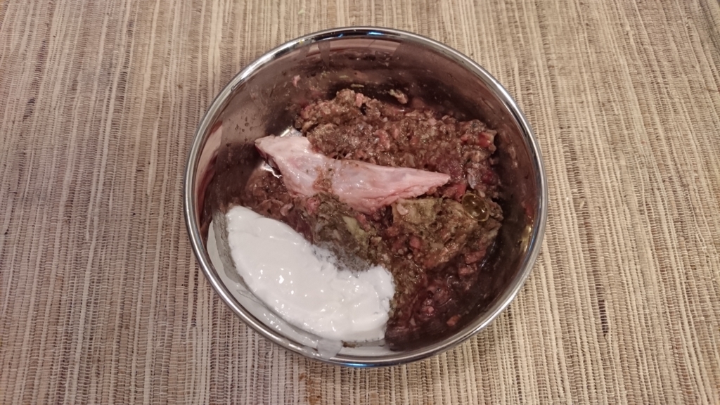 ドッグフードから生食に 体調変化とかetc 一人暮らしの犬入門