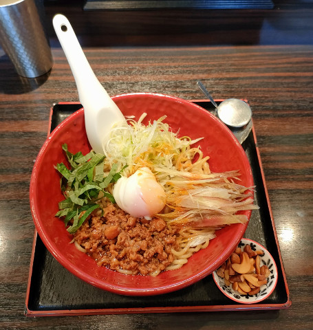 麺厨房 華燕」の汁なし担々麺 - この華麗なる高槻で素晴らしいお食事を。
