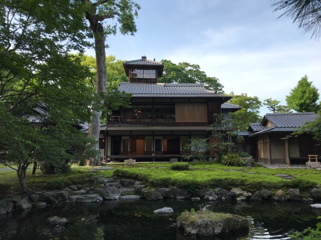 f:id:iristyle:20180514020341j:plain f:id:iristyle:20180514020341j:plain