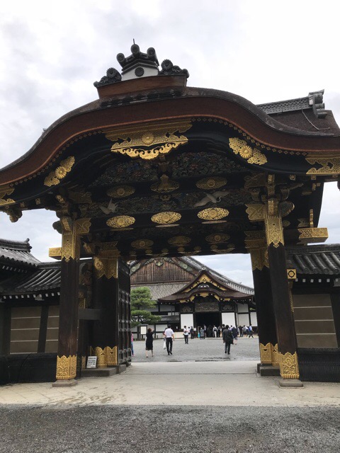 f:id:iristyle:20180915005435j:plain f:id:iristyle:20180915005435j:plain