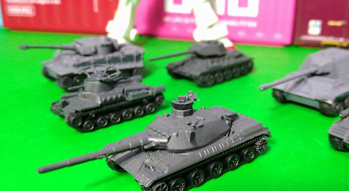ひとつ買えば大部隊！？Amazonで売ってる怪しい激安の戦車プラモデル