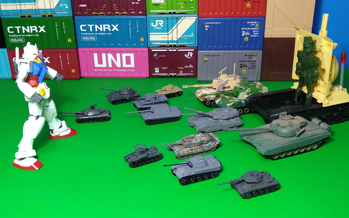 ひとつ買えば大部隊！？Amazonで売ってる怪しい激安の戦車