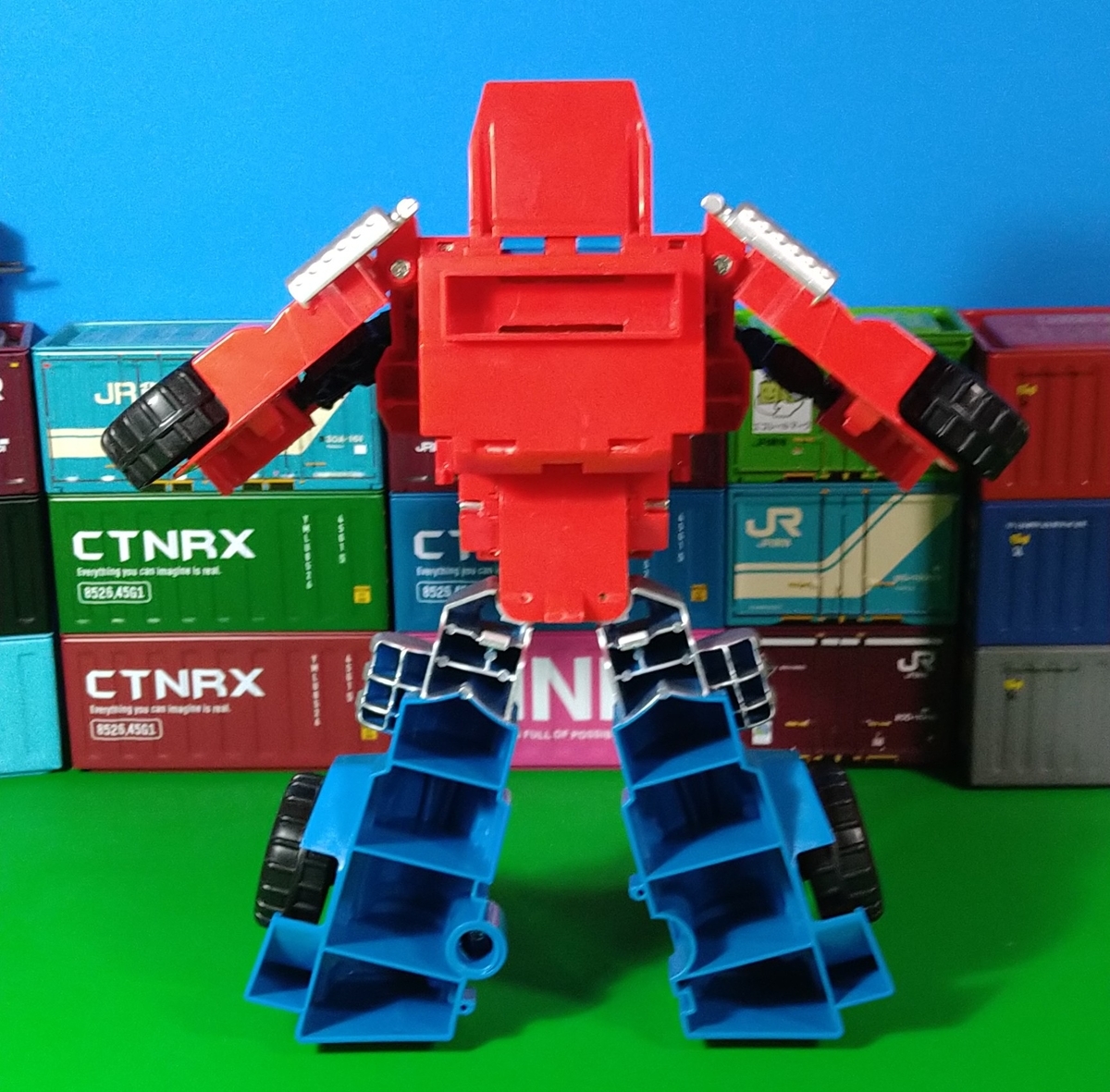 衝撃 キミは西松屋の勇気をみたか 超巨大 西松屋限定オリジナル Smartangel 変身ロボットキャリアカー レビュー ヒートペンとおもちゃ の日常