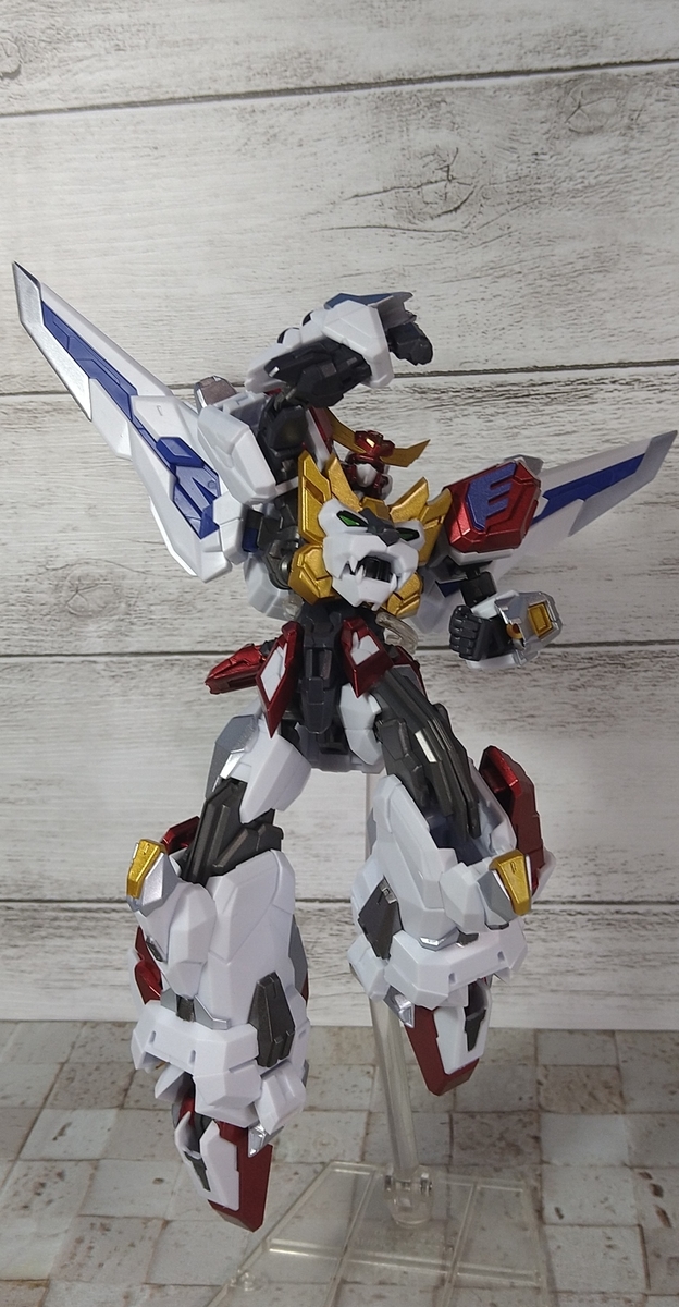 造形はとてもかっこいい！が品質最悪！残念な部分いっぱい！ SMP