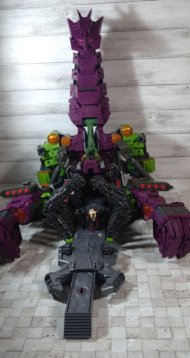 トランスフォーマー？ 非正規？ スコルポノック メガザラック 3段変形！超可動！超巨大！50cm以上の規格外のバケモノおもちゃ