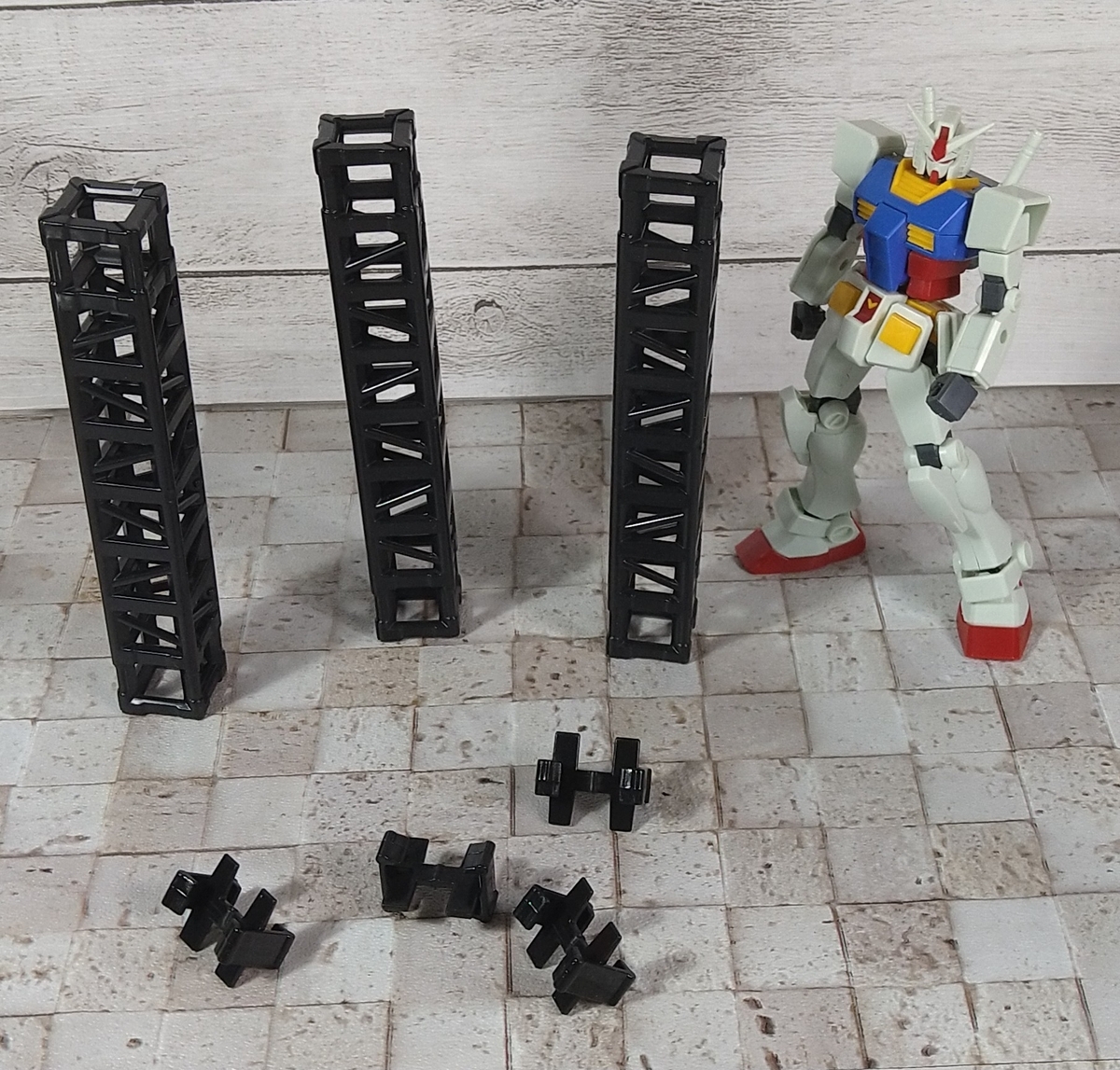 なんとPS樹脂！連結ディスプレイベースよりモデラー向け！ガンプラ等の 