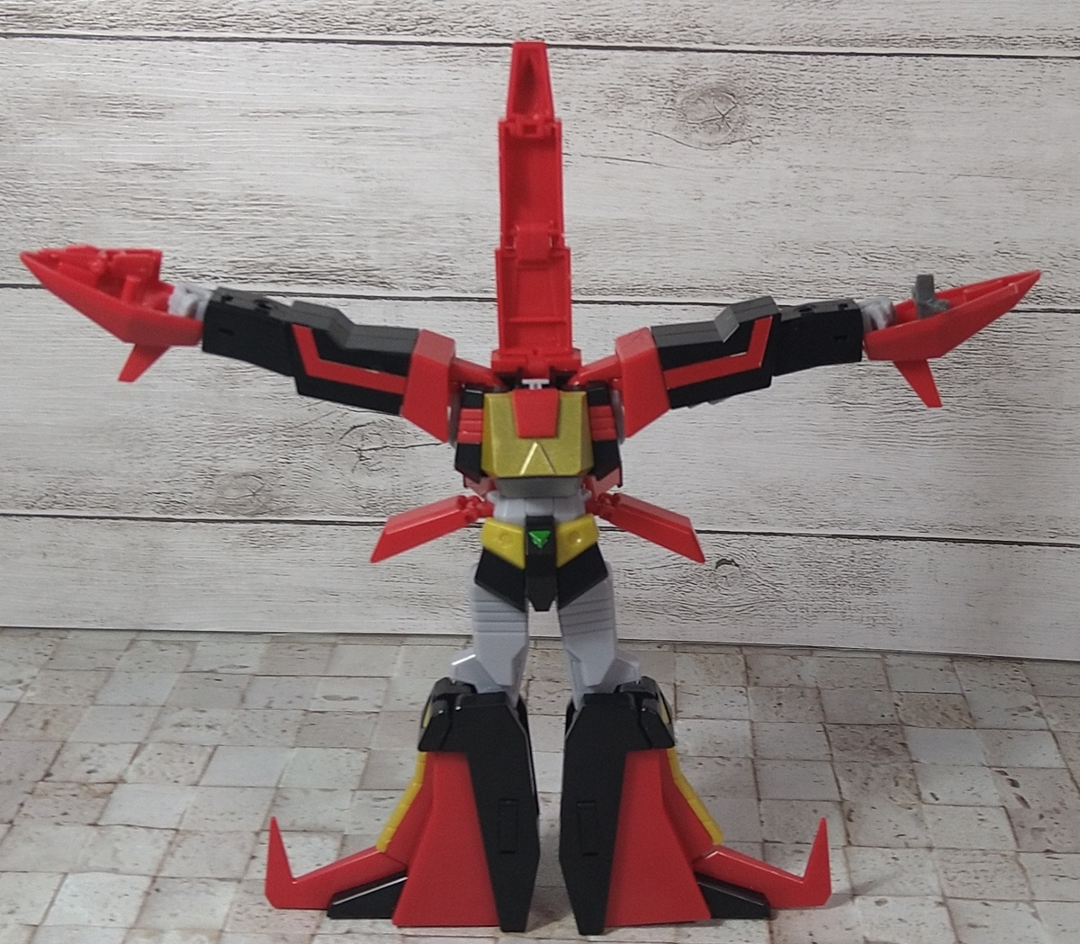 SMP 飛龍 完成品 Amazon.co.jp: SMP [SHOKUGAN MODELING PROJECT] 勇者特急