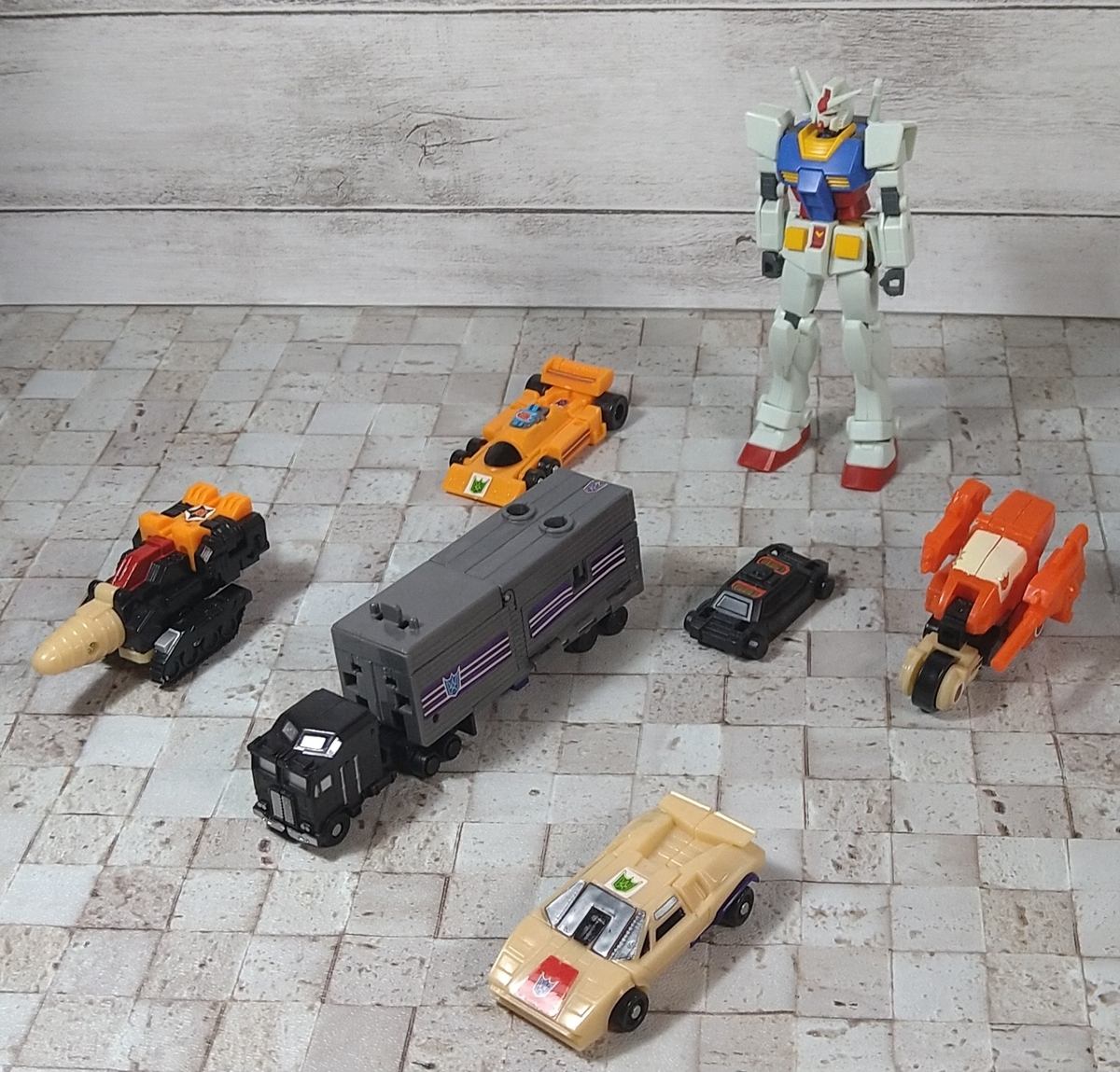 トランスフォーマー？？　偽物 偽物？バリエーション？どっち？？ | キラキラ玩具Expansion