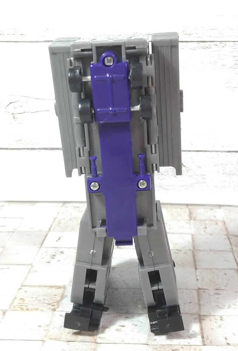 同じようで別人？縮小？G1メナゾールの偽物！！その名も