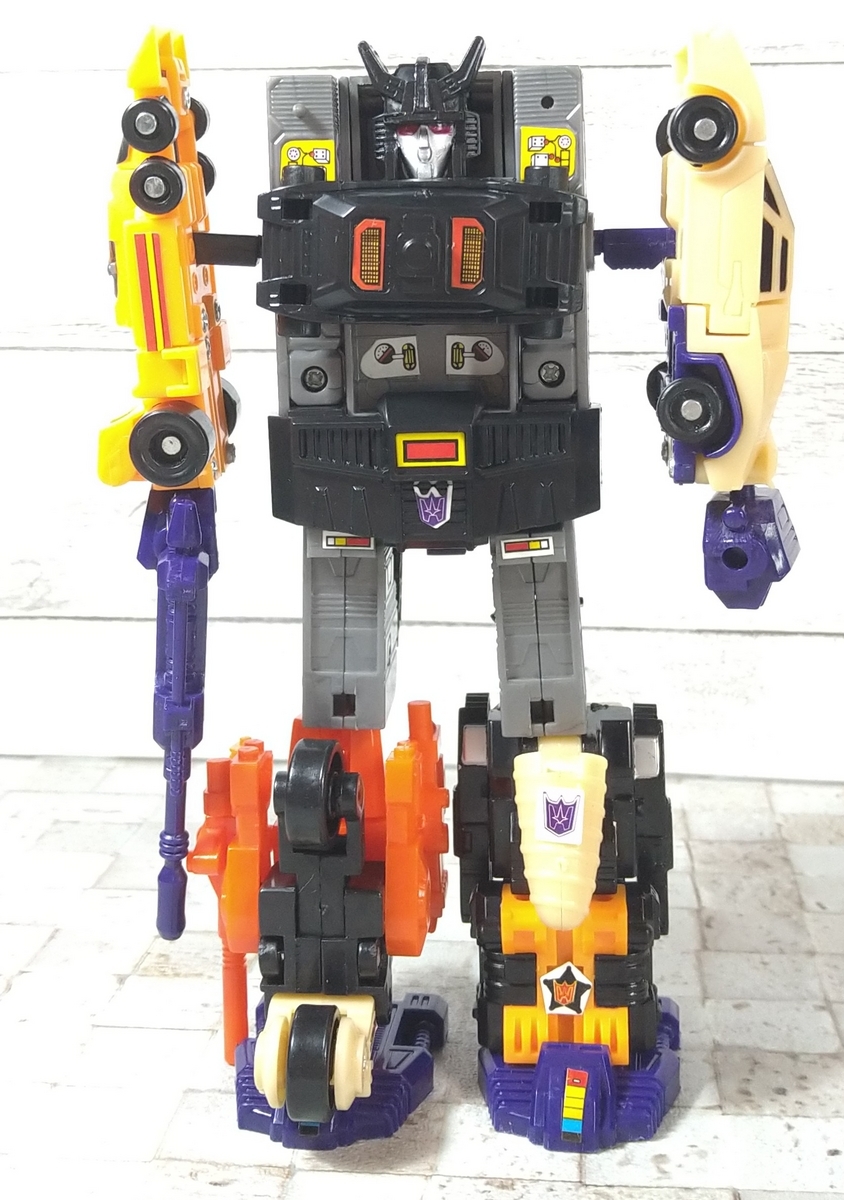 トランスフォーマー？？　偽物 偽物かどうか、どうやって見分けるの？ : r/transformers