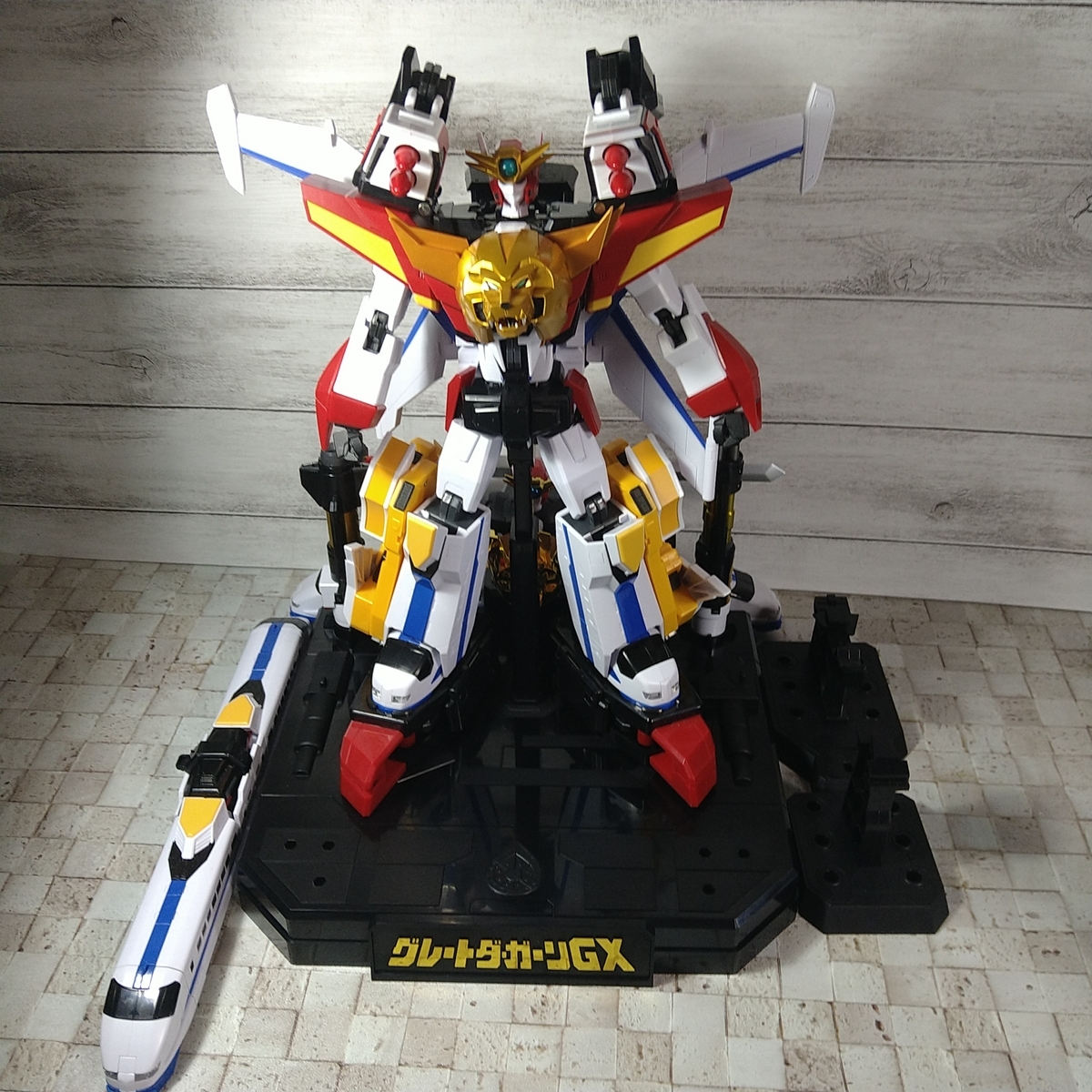 普通の台座じゃない！！グッスマありがとう！ダ・ガーンの全てが