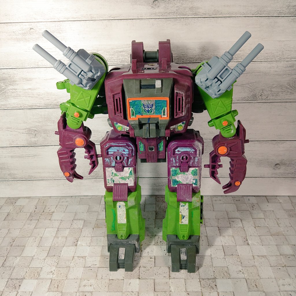 いるかうさぎのジャンク玩具修理記録1。ボロボロのジャンクの