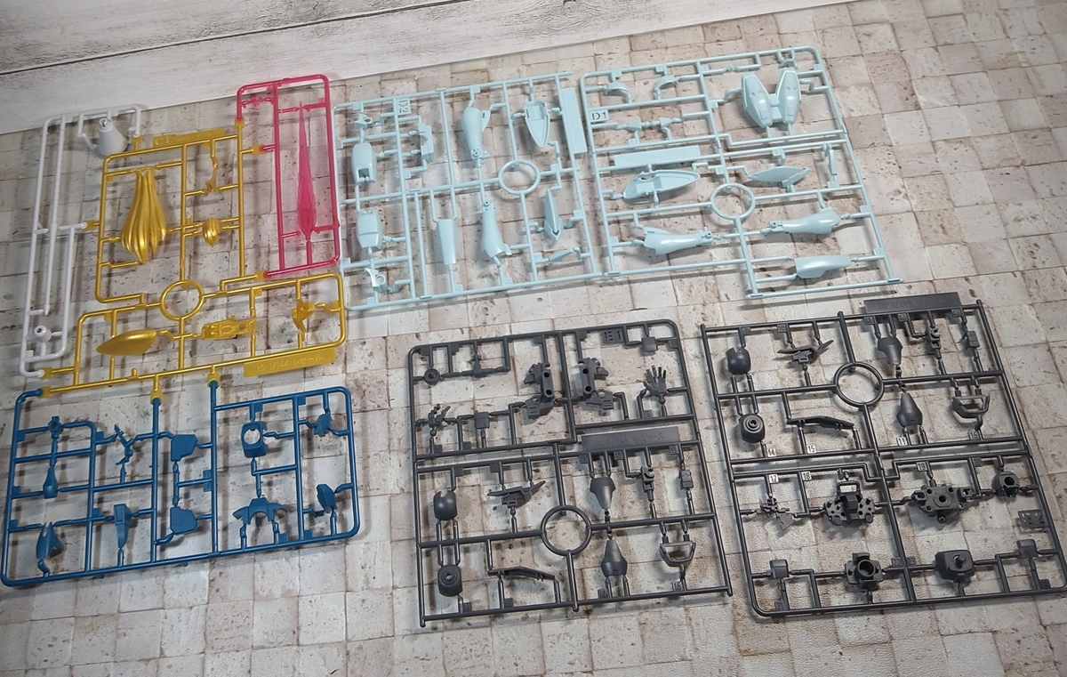 余剰パーツだらけ 気まぐれガンプラ 忖度無し レビュー プレミアム