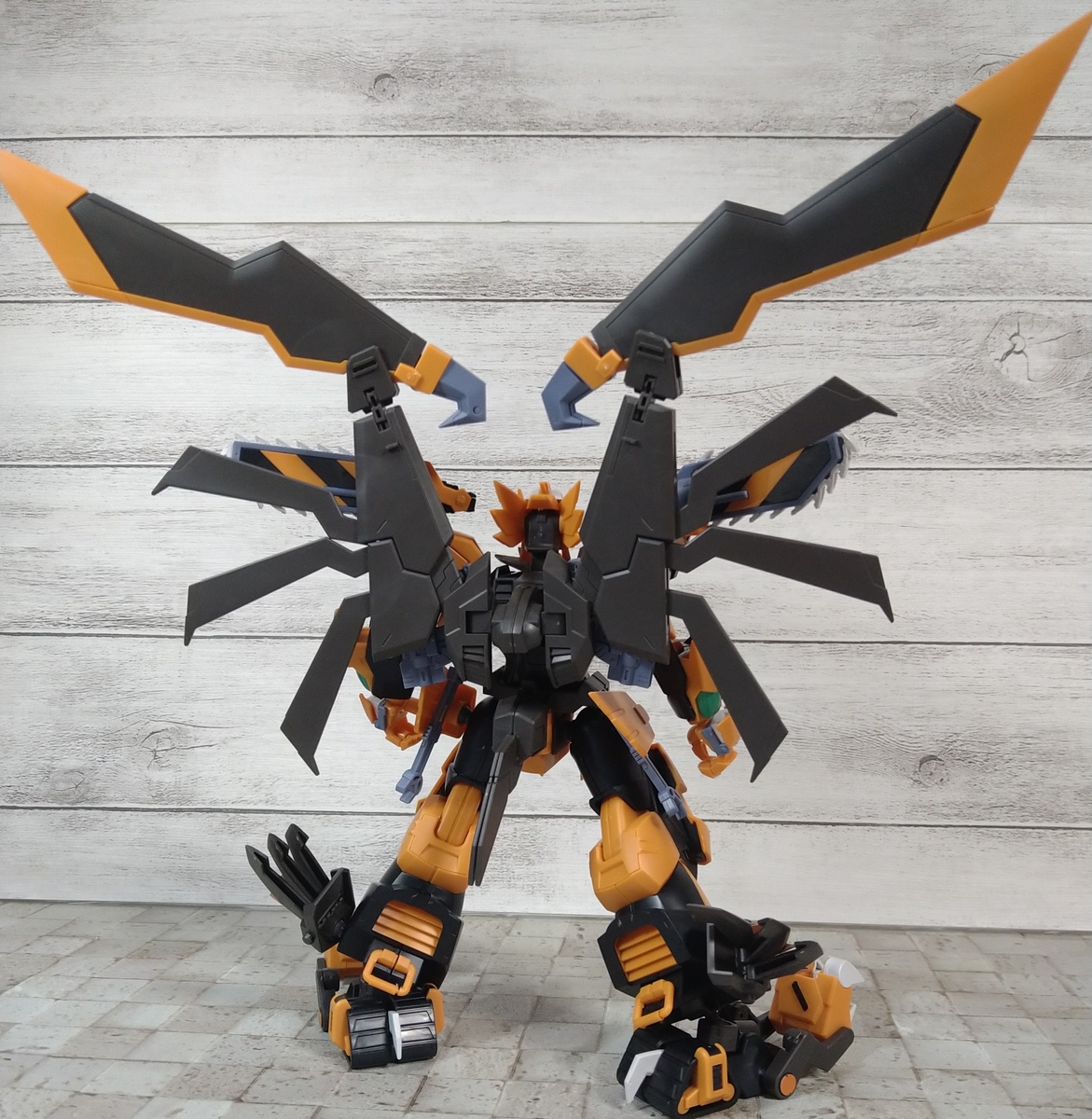 ヴァイスリッターとガンレオン ヴァイスリッター (HG) (プラモデル) - ホビーサーチ ガンプラ他